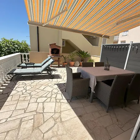 Oaza - 140m From The Sea, Big Terrace & Garage